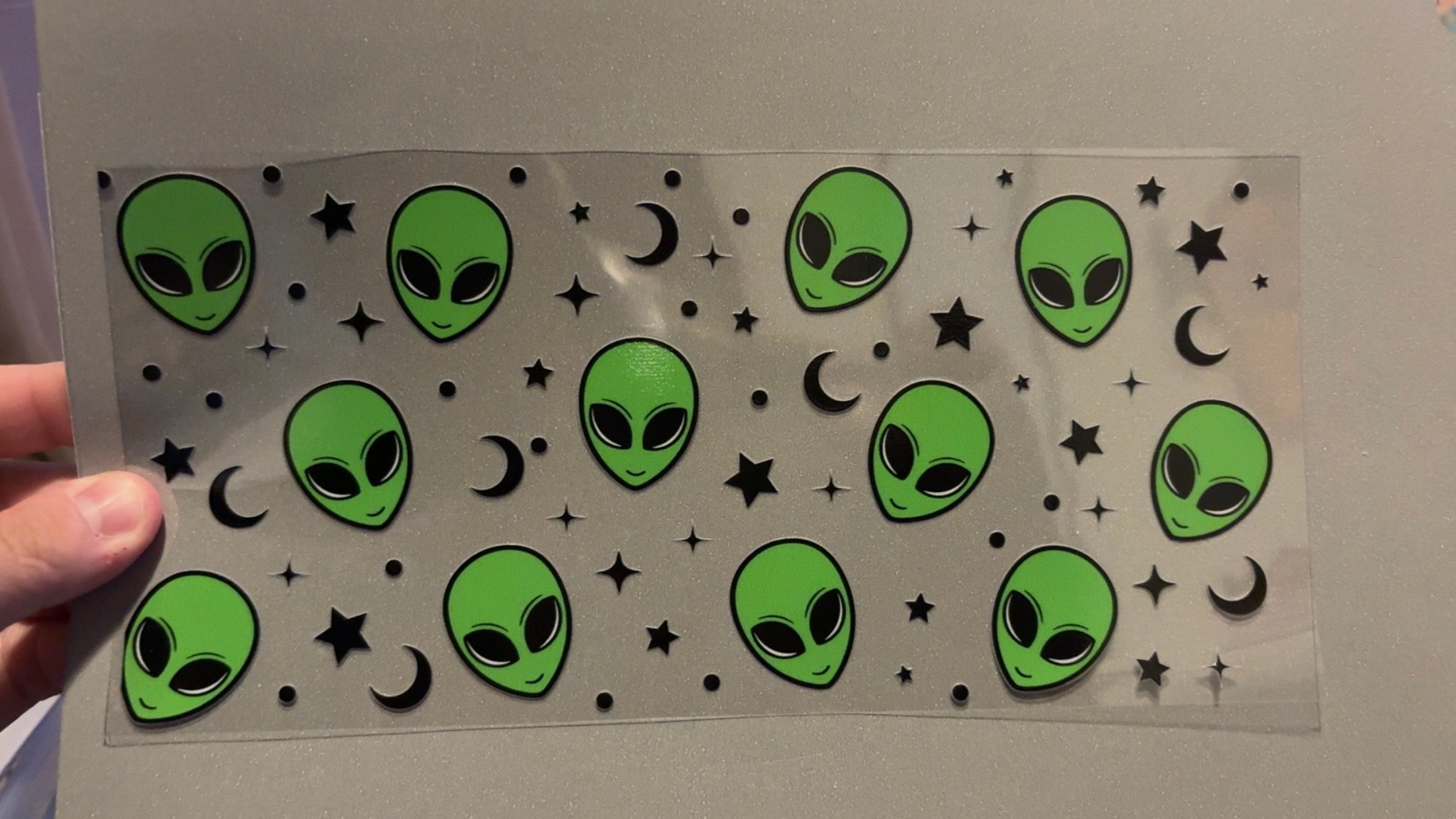 Aliens with stars & moons