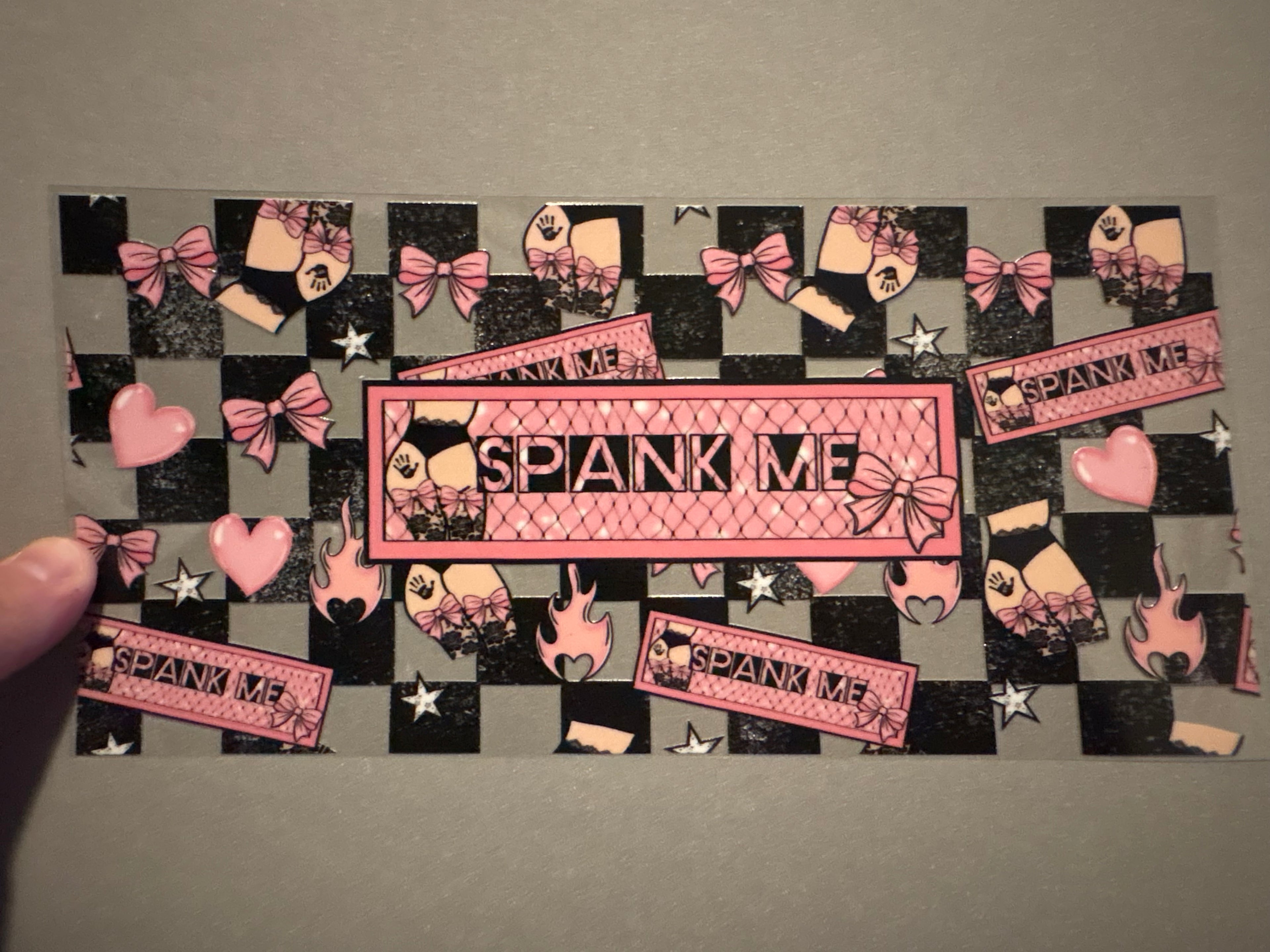 Spank me, butts, checkered background, pink hearts, flames, bows