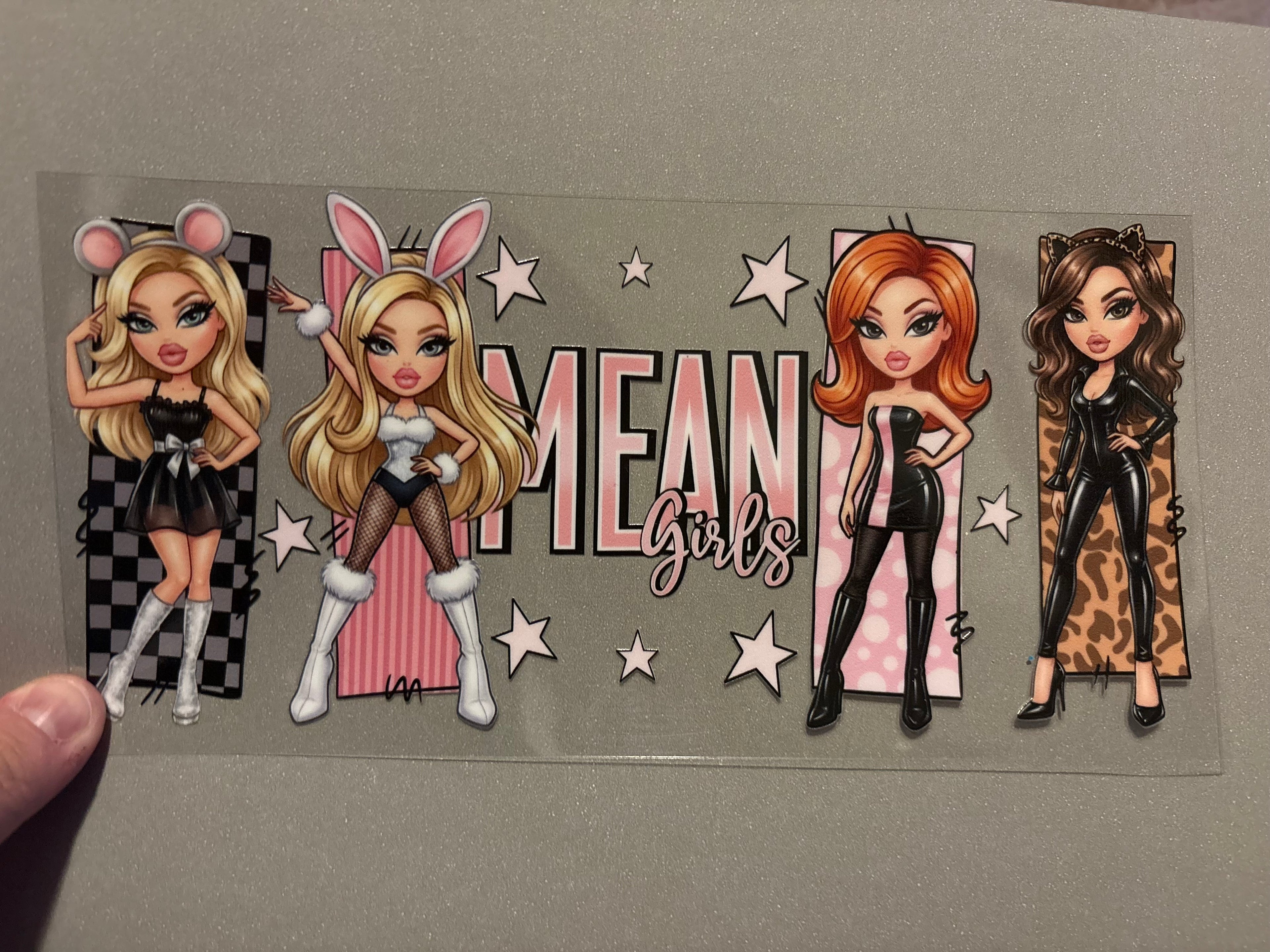 Bratz, mean girls, pink stars