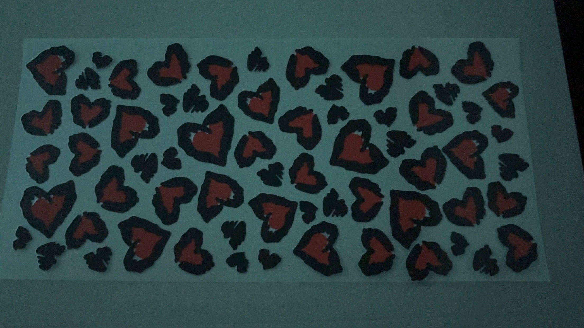 Red heart cheetah print