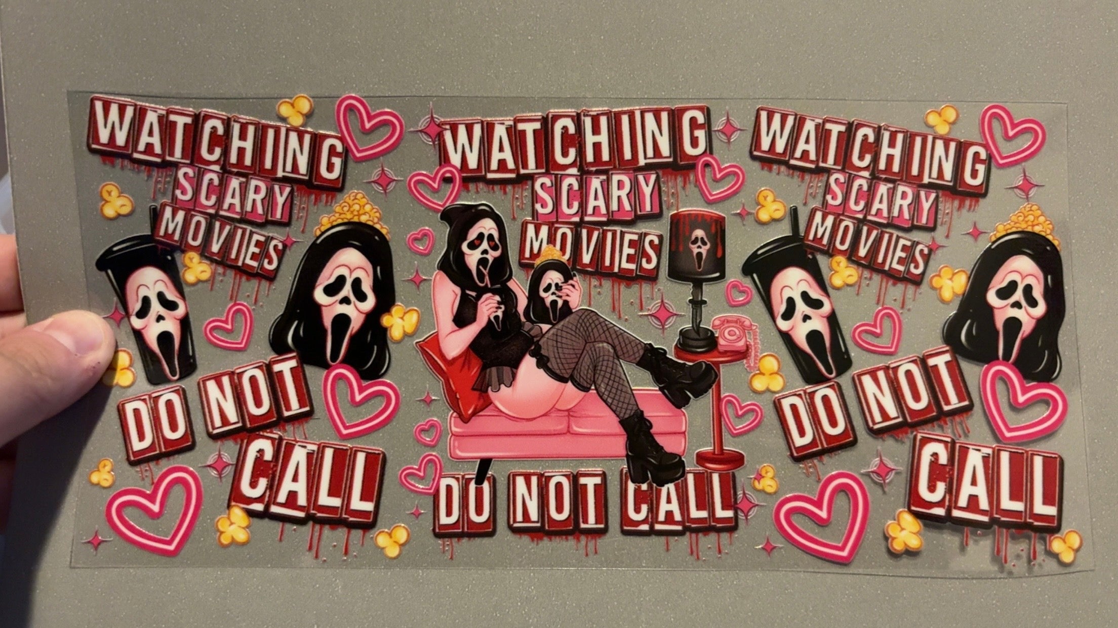 Do not call, watching scary movies, scream, pink hearts