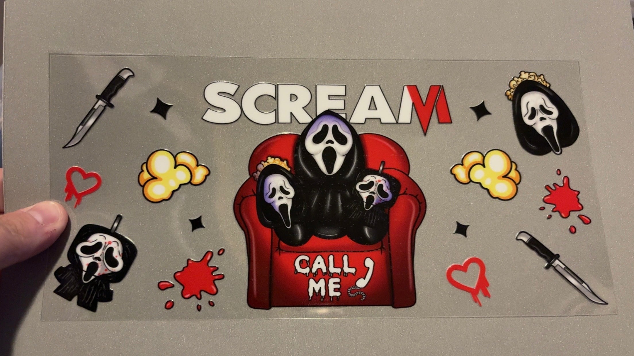 Scream, call me with popcorn & knives
