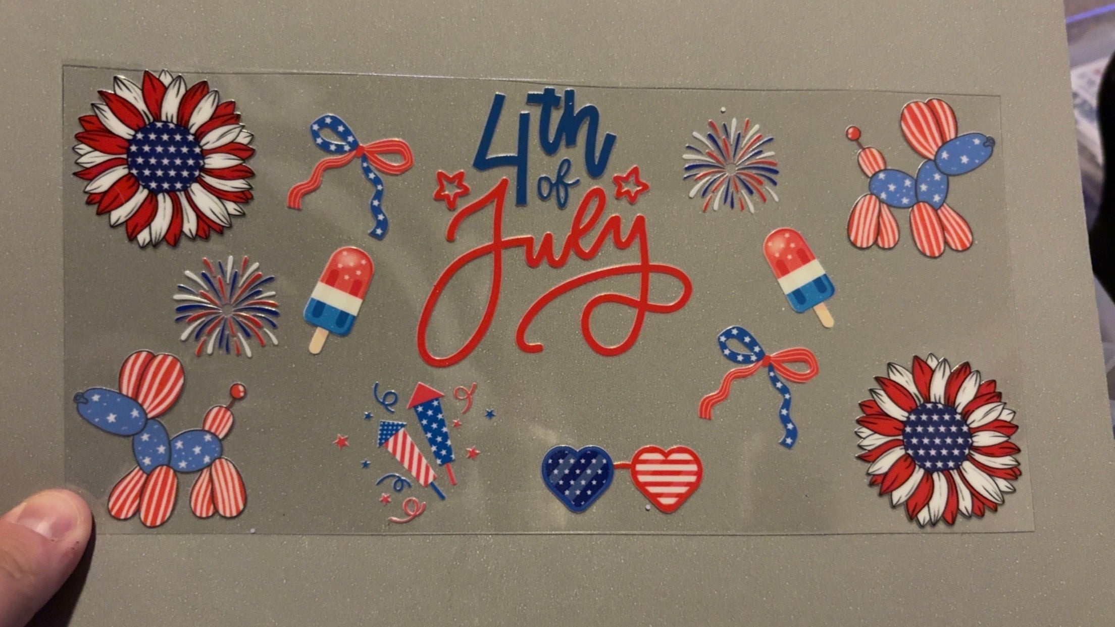 4th of July with flag flowers, fireworks, popsicles